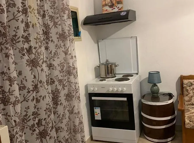 Lovely Studio In Agios Mattheus