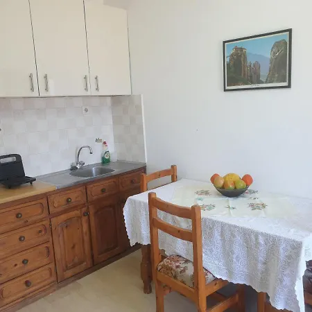 Lovely Studio In Agios Mattheus Appartamento